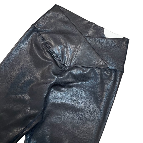 Aerie Crossover Legging in Black Cracked Pleather - Picture 3 of 8